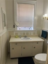 Building Photo - 44 N Pearl St