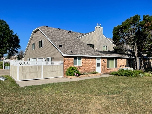 Foto principal - 14453 Hayes Rd