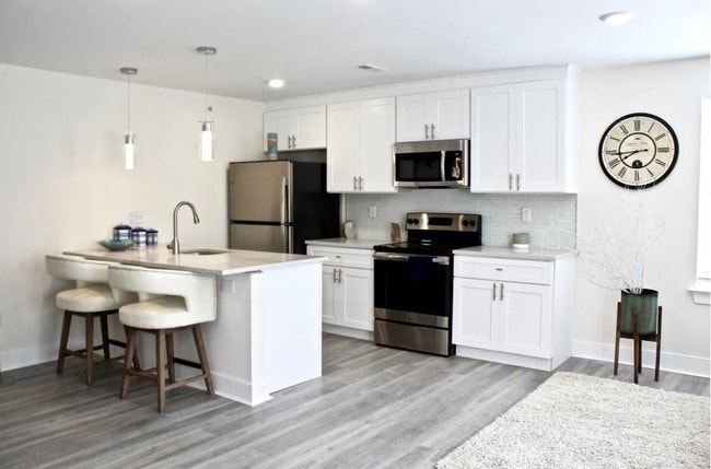 Building Photo - The View at Manayunk Apartments