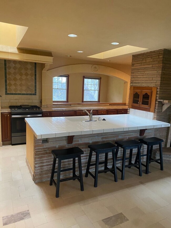 Foto del edificio - 2 bedroom , 3 bath Home on a Peaceful 25 acre parcel close to town