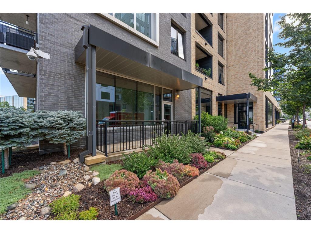 Foto principal - 1120 S 2nd St