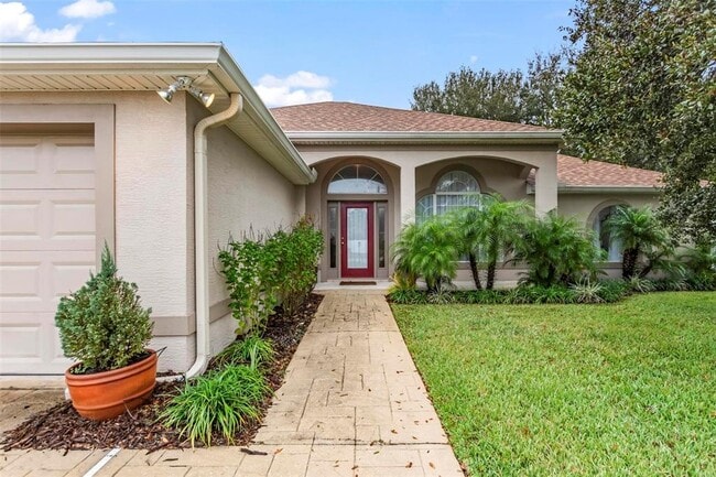 Foto del edificio - 38 Firethorn Ln