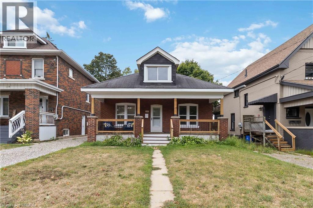 Photo principale - 132 Dundas St
