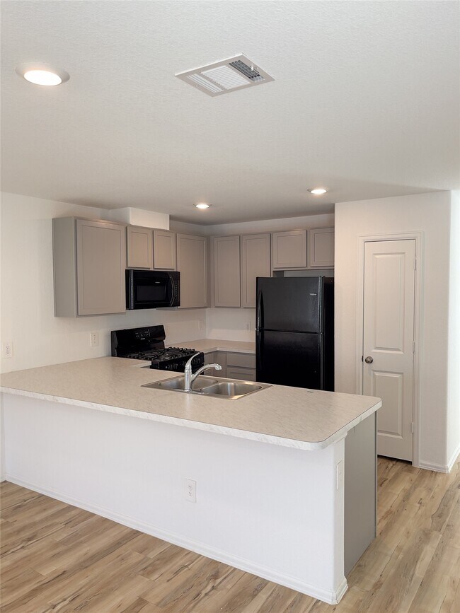 Foto del edificio - 21811 Hickory Spgs Ct