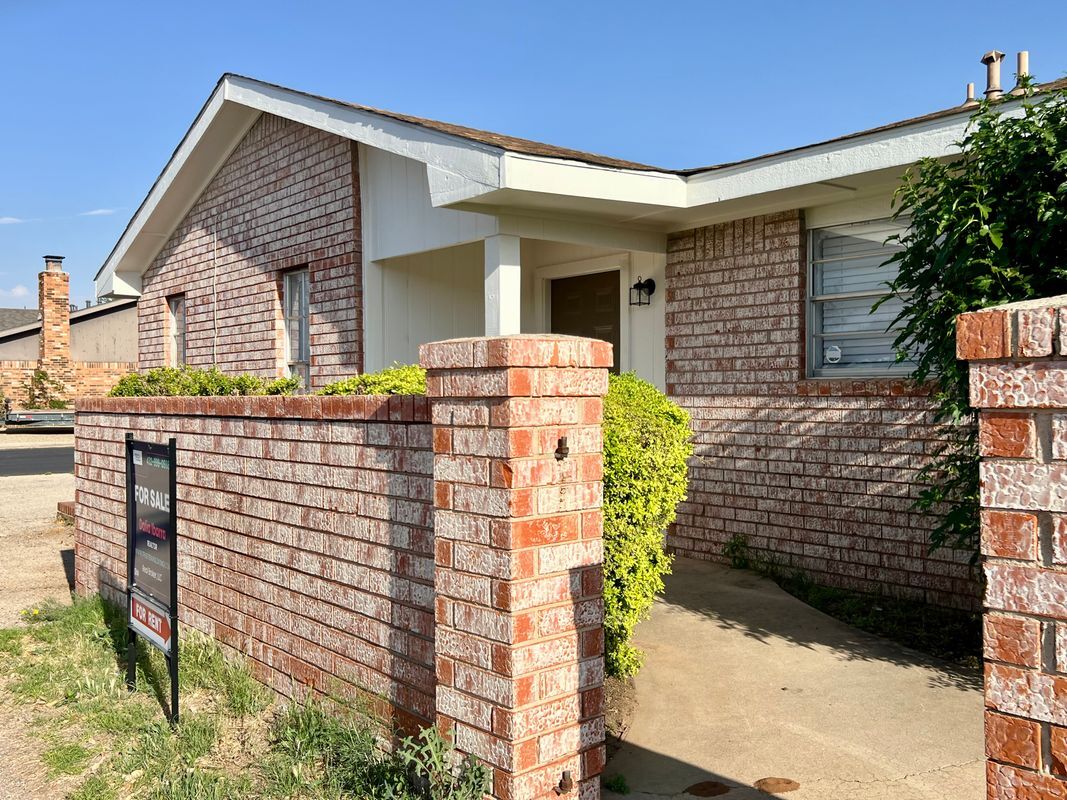 Foto principal - 2501 Haynes Ave