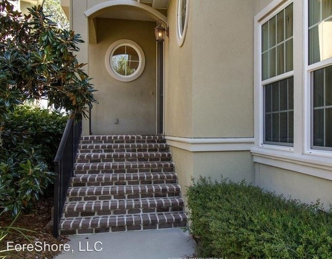Building Photo - 31 Seagrass Landing Ct