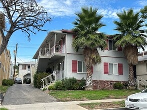 Building Photo - 611 E Santa Anita Ave