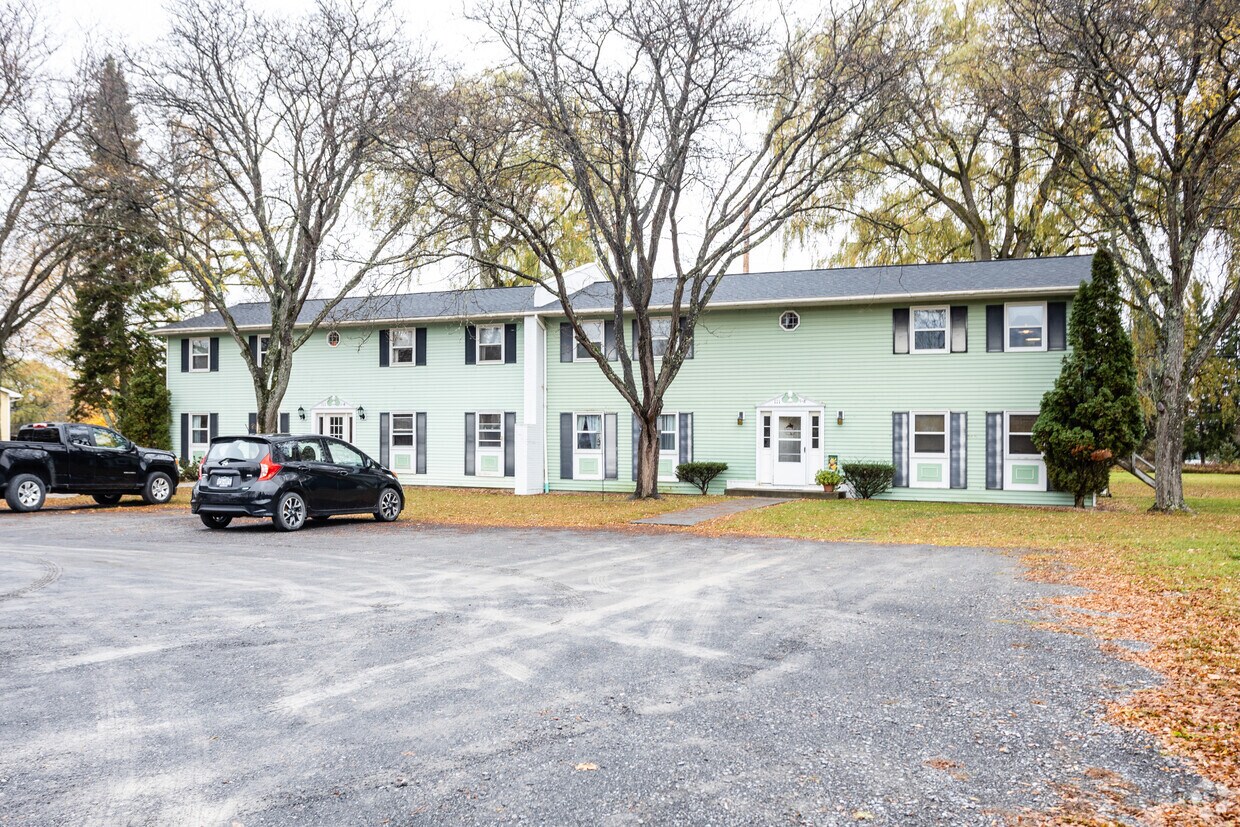 Foto del edificio - Meadow Lane Village