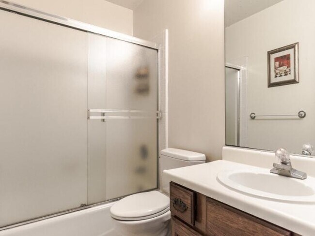 Building Photo - 1 bedroom in San Francisco CA 94107