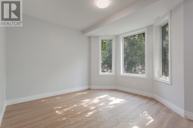 Building Photo - 459 Palmerston Blvd