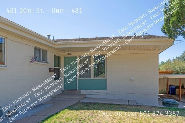 Building Photo - Beautiful Pet Friendly 2 Bed - 1 Bath Unit...