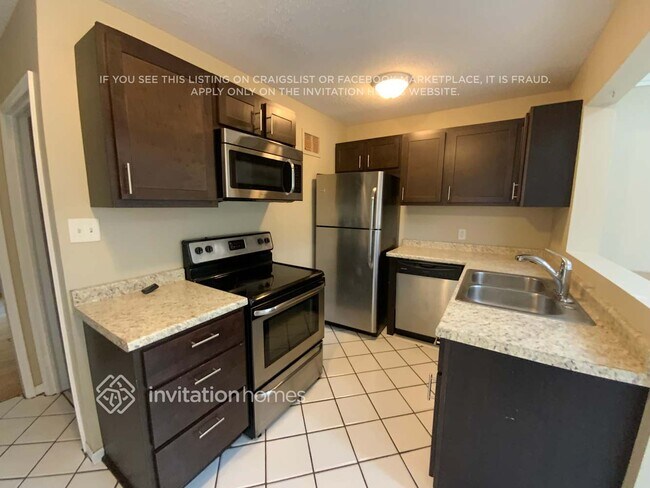 Foto del edificio - 3112 Nevada Ave S