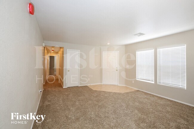 Building Photo - 3324 E Palatine Hills Ave