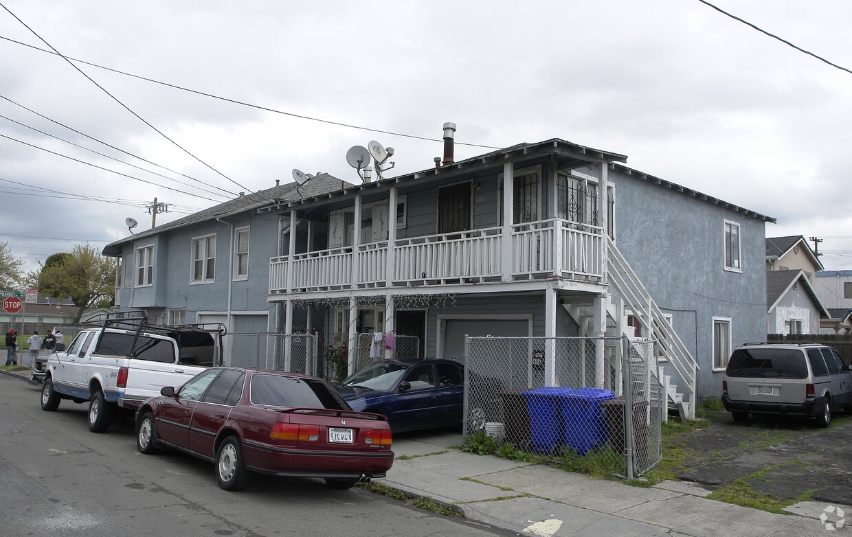 Primary Photo - 464-468 3rd St