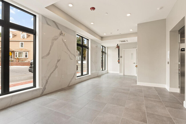 Foyer, Lobby - 1700 Dorchester Ave