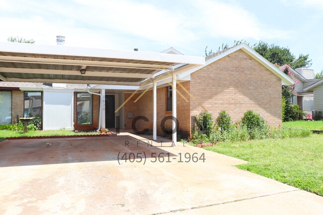 Photo - 3820 Southwind Ct House
