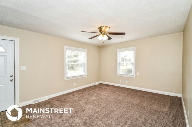 Building Photo - 110 Mills Dr