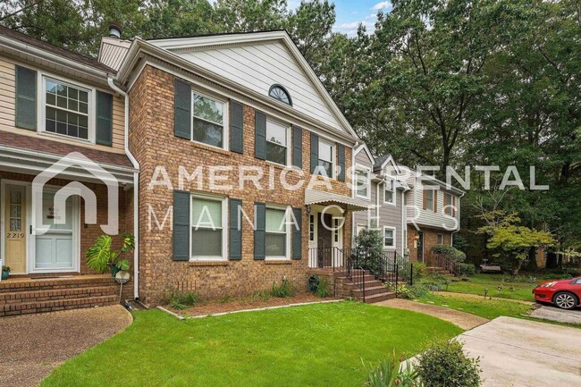 Building Photo - Welcome to Vestavia Hills! - Spacious 3 Be...