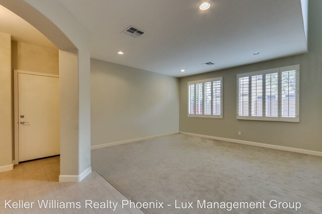 Foto del edificio - 18557 E Ashridge Dr