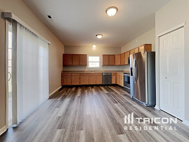 Building Photo - 2690 Kilmurray Dr