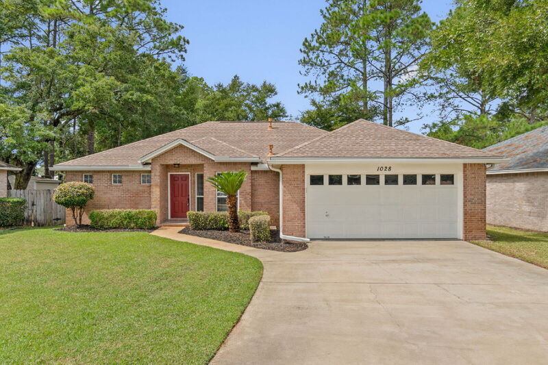 Foto principal - 1028 Arthur Ashe Ct