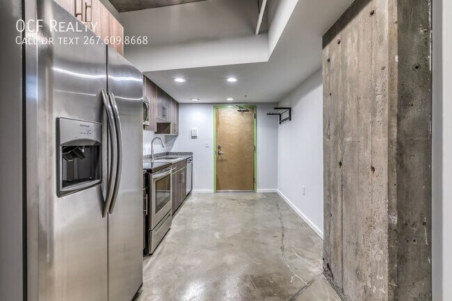 Foto del edificio - 4800 Brown St
