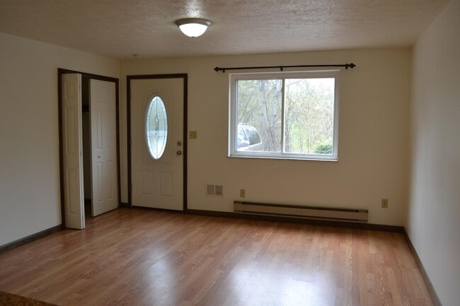 Building Photo - 4813 Sardis Rd