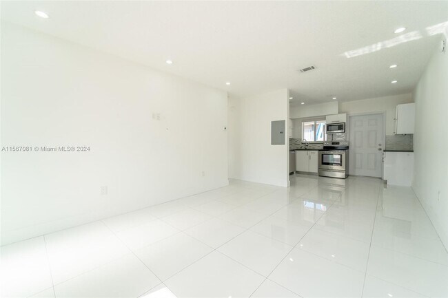 Foto del edificio - 5271 NW 5th St