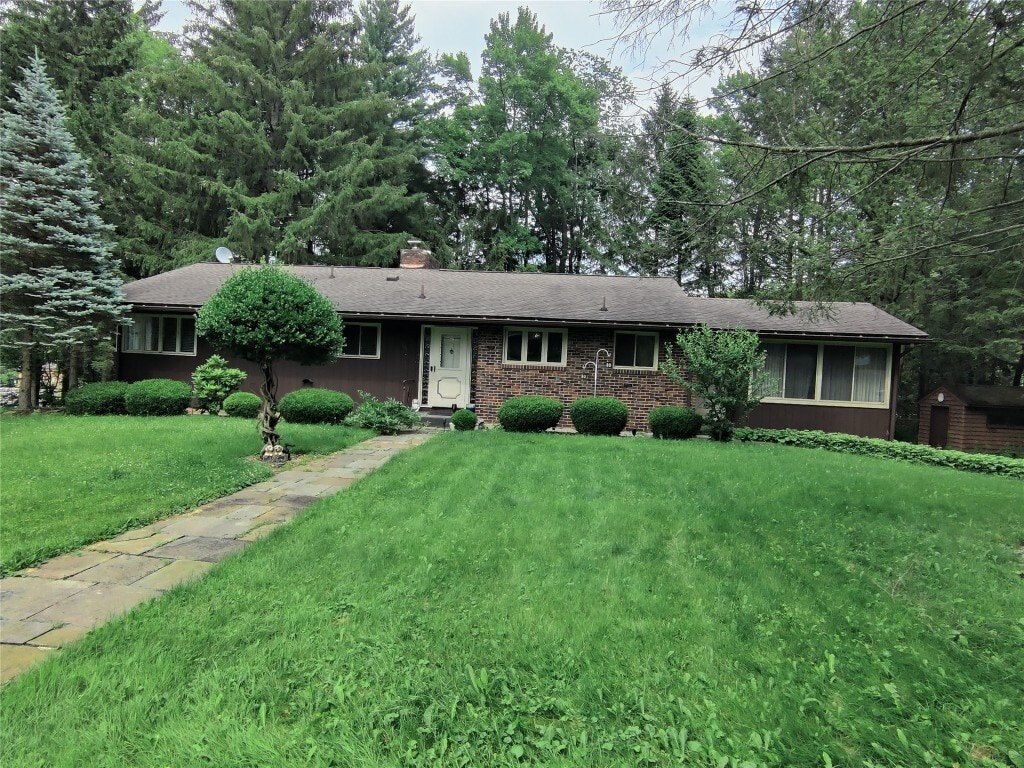 Primary Photo - 101 Southwood Dr