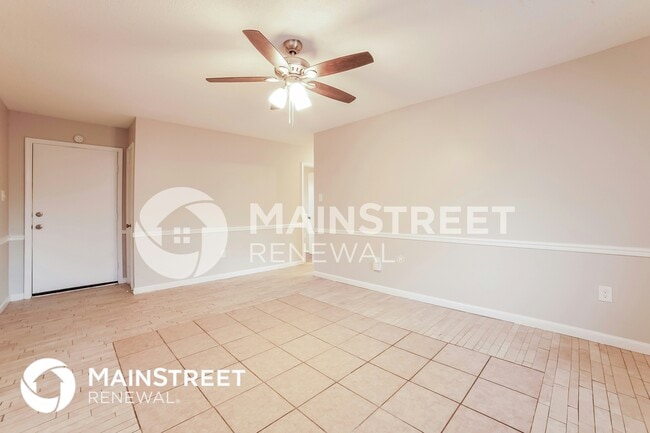 Building Photo - 5325 Longwood Cove