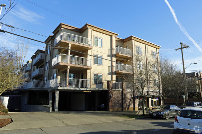 Building Photo - Varsity Apartments