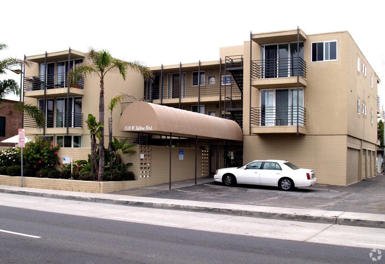 Building Photo - 1510 W Balboa Blvd