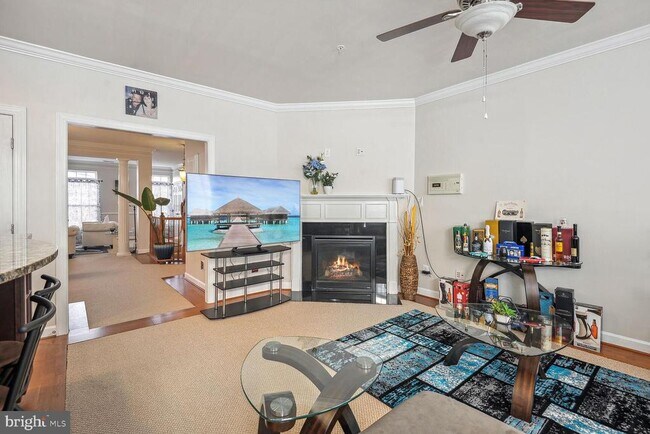 Building Photo - 5708 Callcott Way