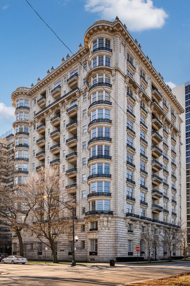 Building Photo - 1550 N State Pkwy
