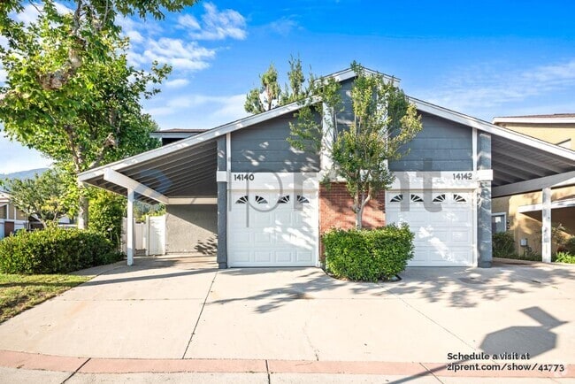 Building Photo - 14140 Oro Grande St
