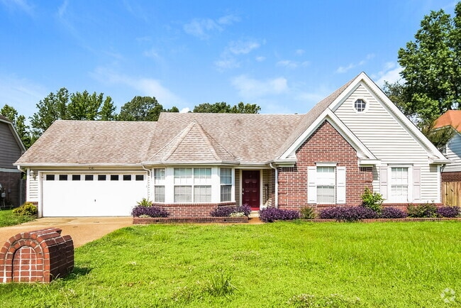 Building Photo - 7141 Creekside Dr