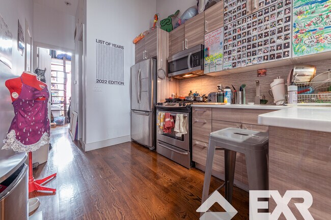 Building Photo - 177 Wyckoff Ave
