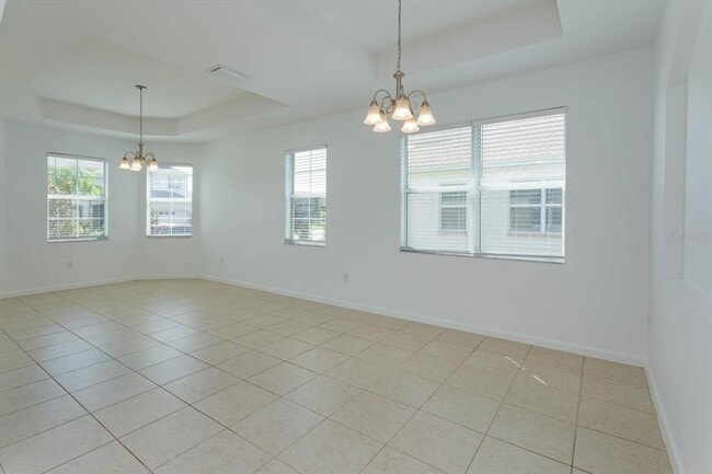Foto del edificio - 16792 Meadows St
