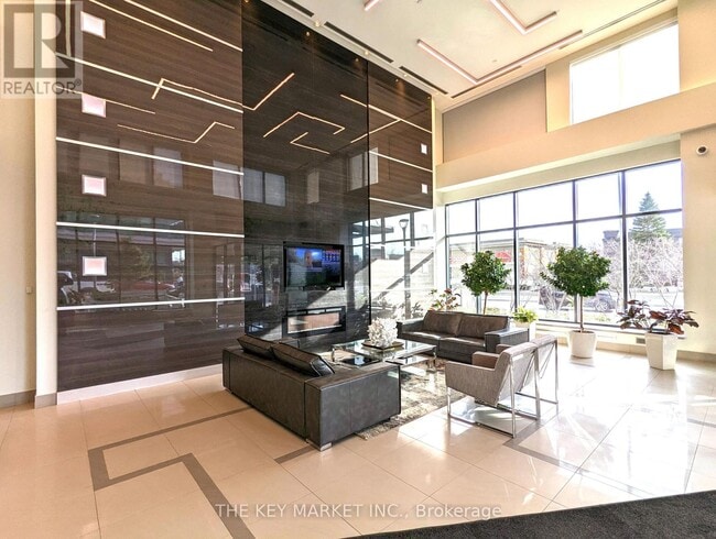 Building Photo - 3975-3975 Grand Park Dr