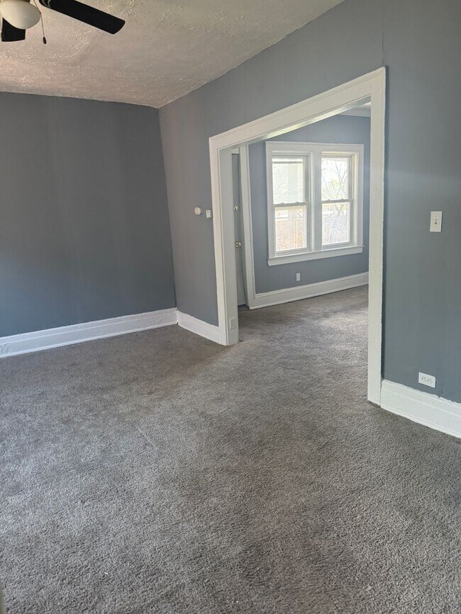 Foto del edificio - 12506 Union Ave
