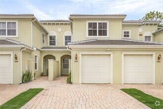 Building Photo - 1325 Mariposa Cir
