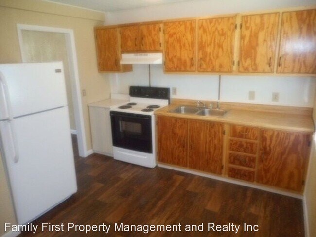 Building Photo - 2 br, 1 bath House - 512 Williams Street