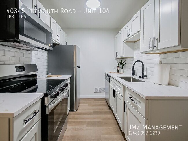 Foto del edificio - 40345 Plymouth Rd