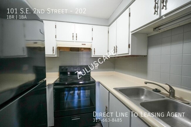 Foto del edificio - 101 SE 2nd St