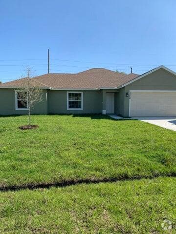 Building Photo - 1726 SE Minorca Ave