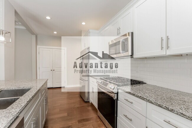 Foto del edificio - 1536 Montreat Ave SW