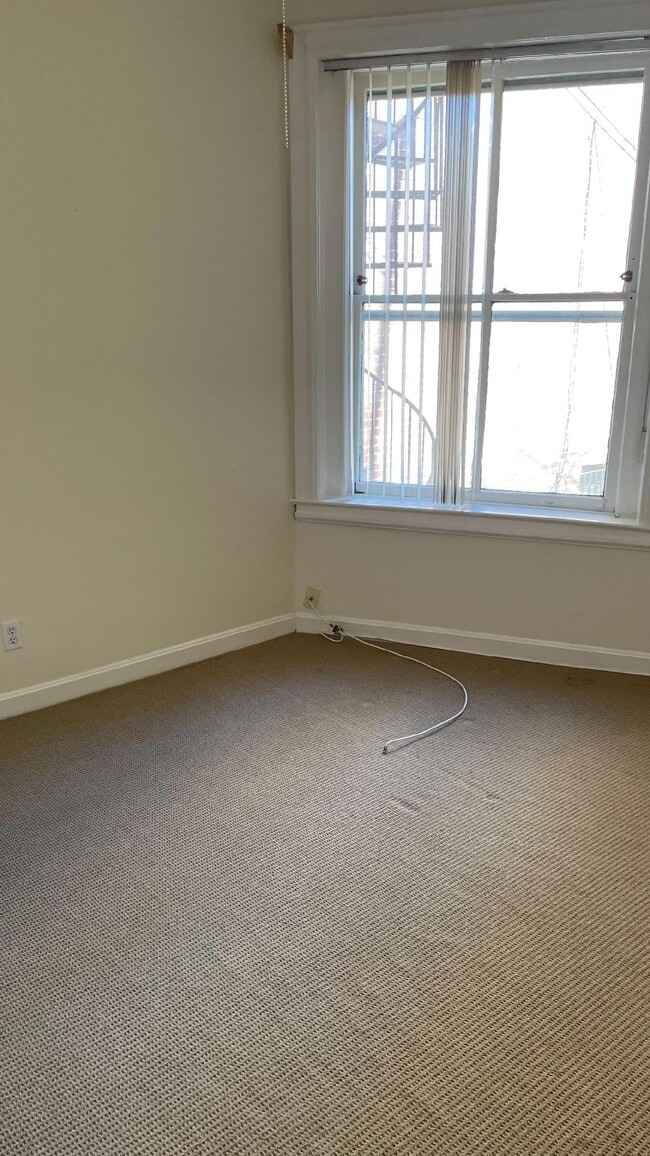 apt 2 1st bedroom - 1944 Calvert St NW