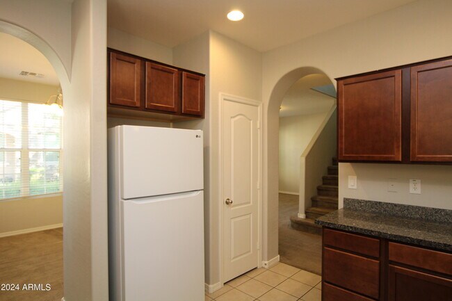Building Photo - 863 S Reber Ave