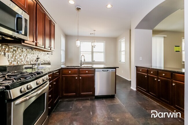 Building Photo - 2332 East Wayland Drive, Phoenix, AZ 85040