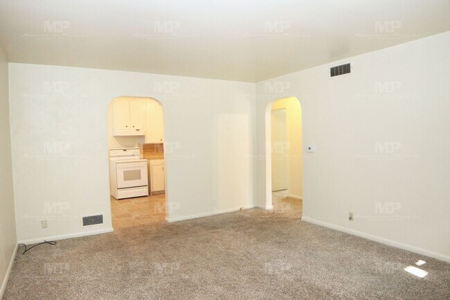 Foto del edificio - 627 S Grant Ave